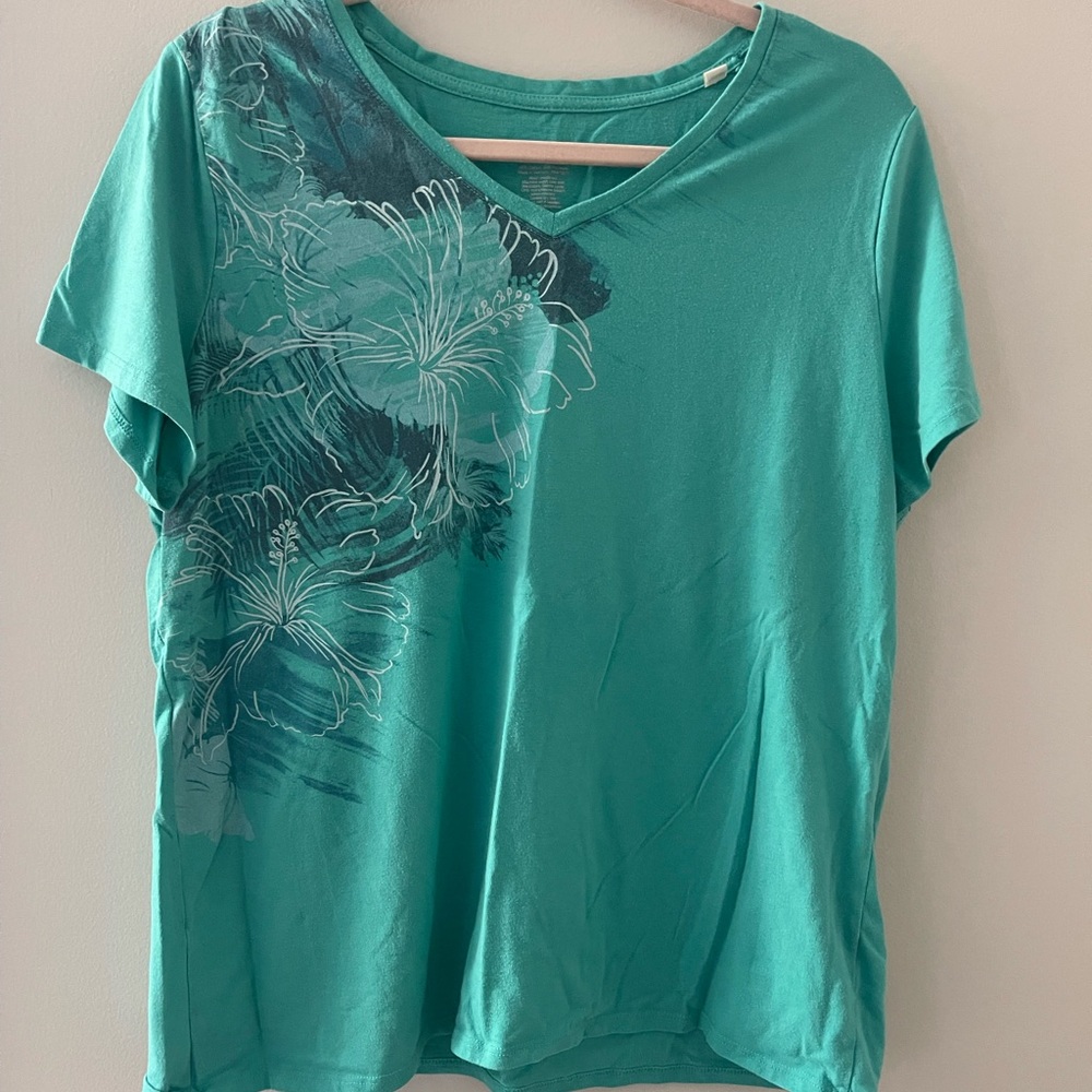 Women’s t-shirt
